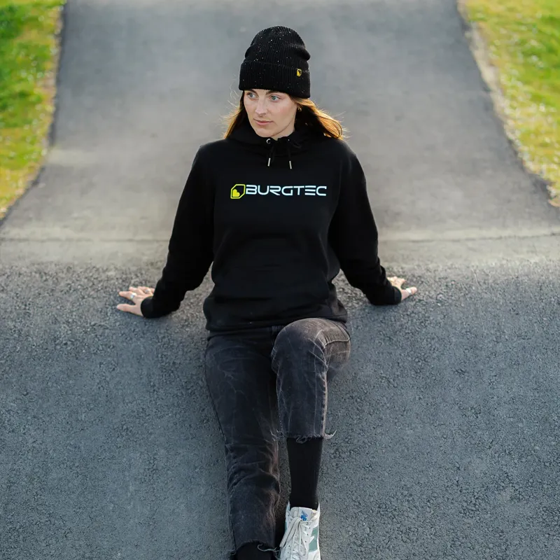 Burgtec Smugglers Beanie in Black Speckle-1