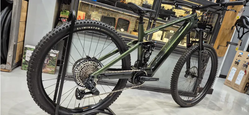Norco Fluid VLT C2 Size 4 Ex Demo E-Bike in Green-1