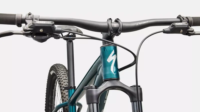 Specialized Rockhopper Expert Hardtail Mountain Bike in Gloss Emerald Metallic / Shadow Silver-4