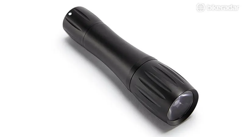 Gemini Xera Flashlight 800 Lumens  Rechargeable w Bar Mount in Black