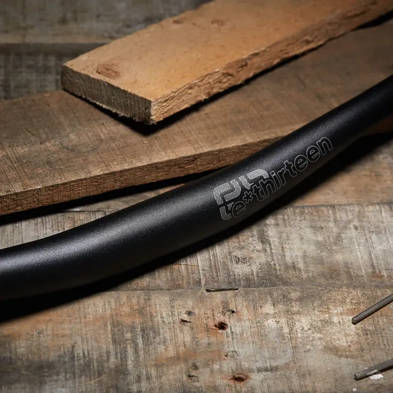 E.13 Base Handlebar 35mm 