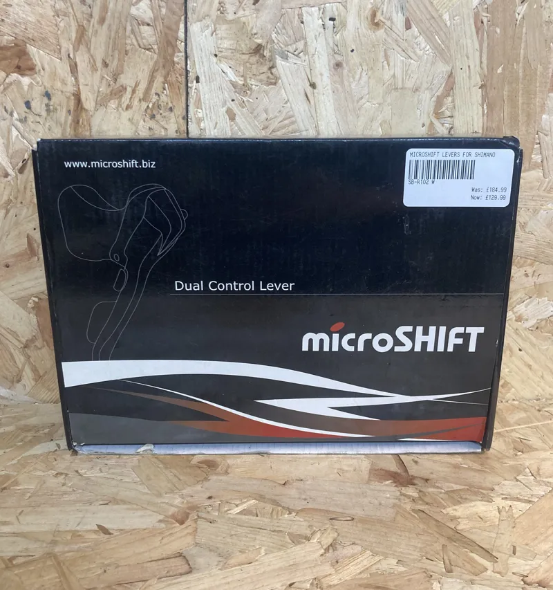 Microshift SB-R102 W Dual Control Levers Shimano Compatible in White-1