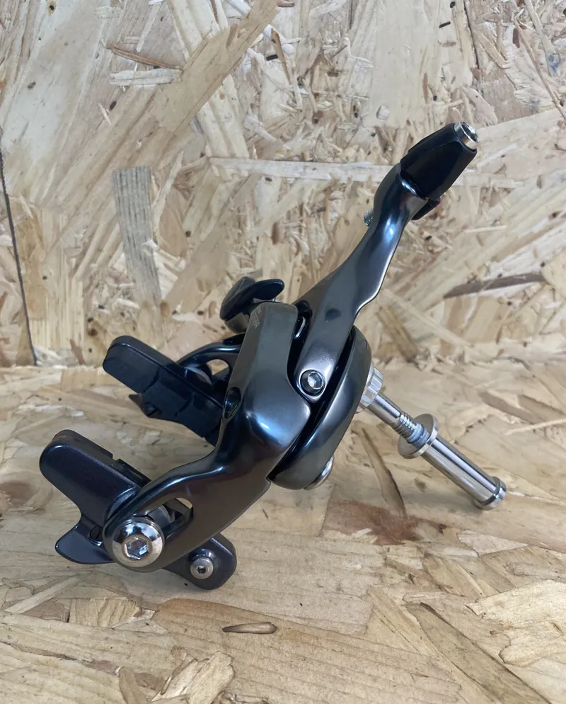 Shimano Ultegra SL BR-6600G Front Brake Caliper in Grey NOS-1