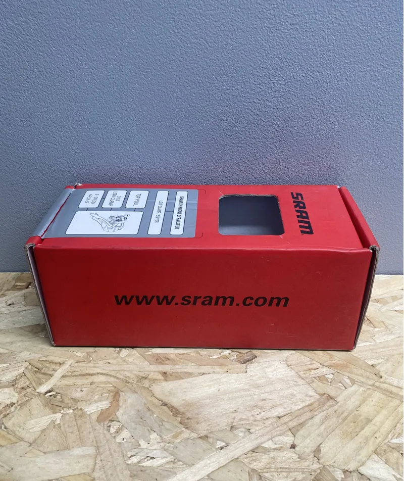 SRAM X9 Front Derailleur Low Clamp Top Pull 31.8mm 3x9 NOS in Silver-2