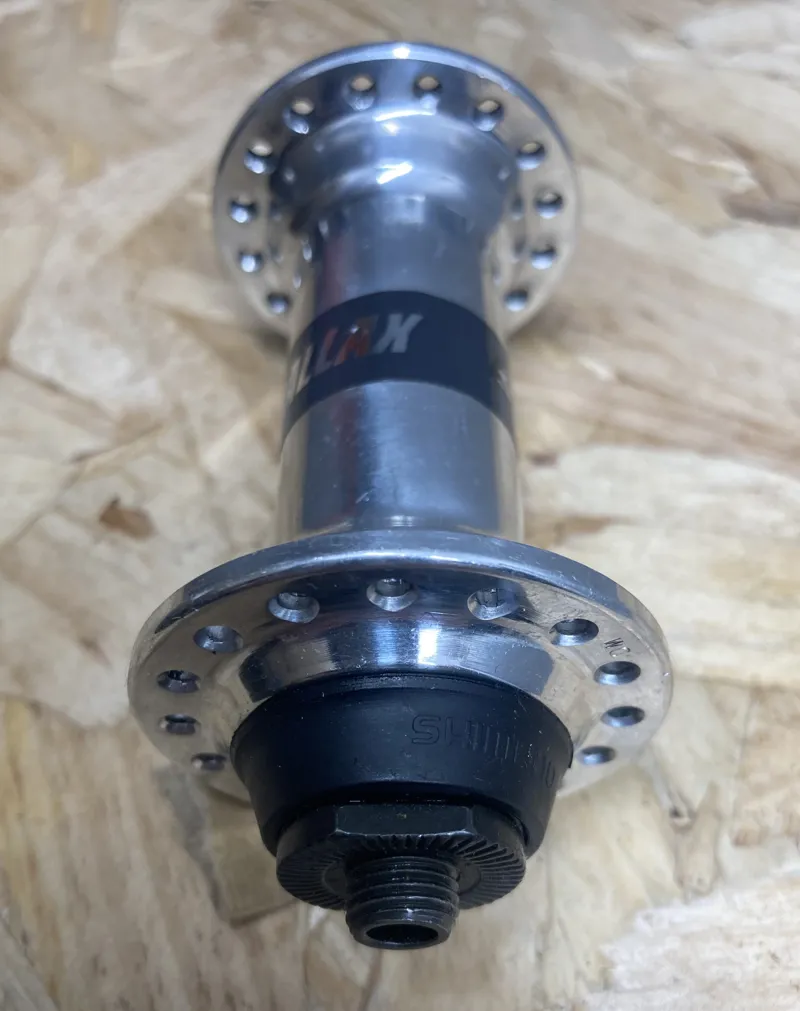 Shimano STX RC Parallax HB-MC33 32H Front Hub Retro in Silver-2