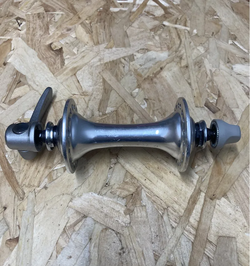 Shimano Ultegra HB-6500 Front Hub 36H Retro in Silver-2