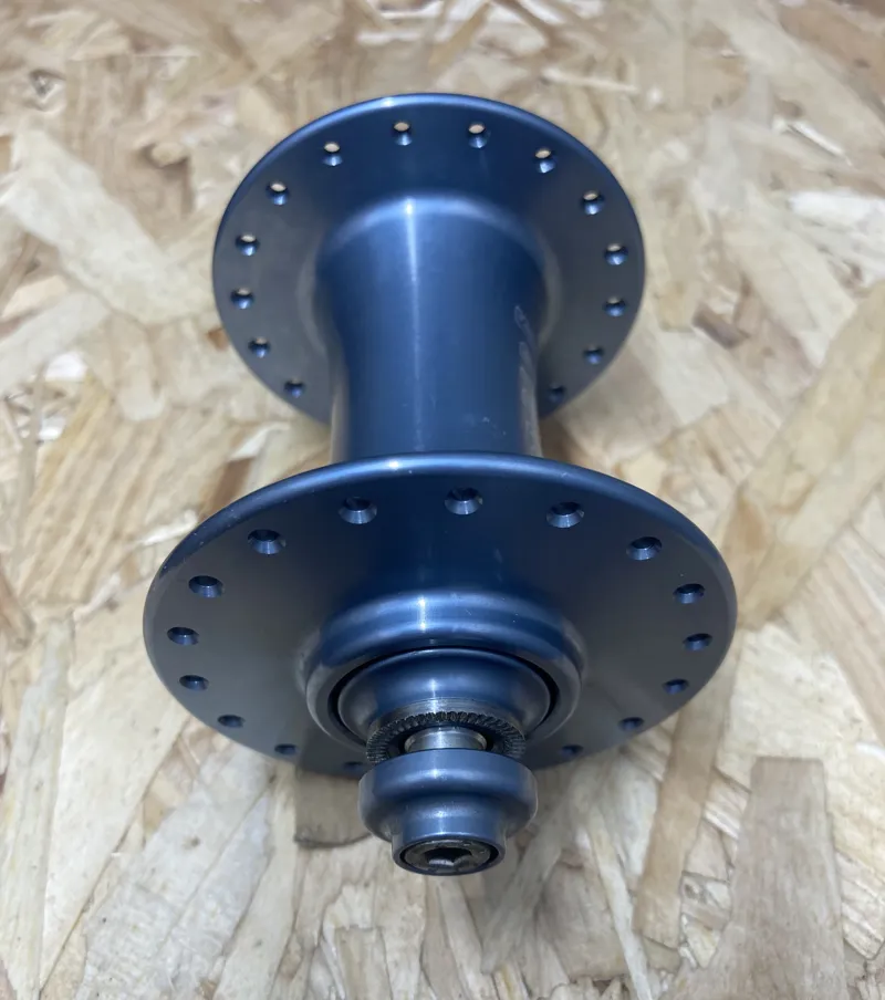 Goldtec Front Track Hub 36H 100mm Retro in Grey-2