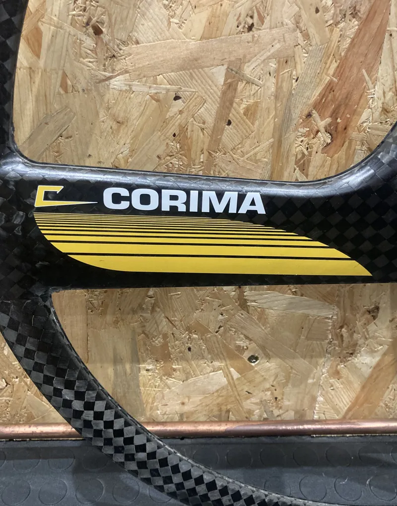 Corima Rear WH 700c TT Wheel Shimano HG 11 Speed 3 Spoke Carbon NOS in Black/Yellow-2