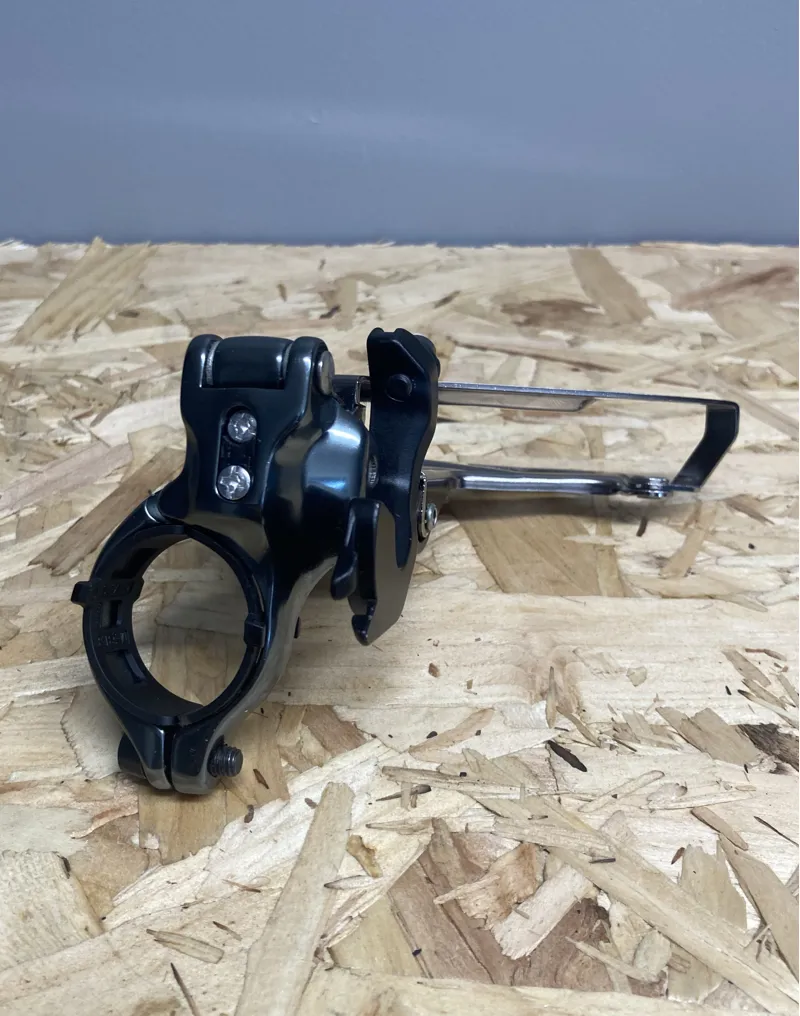 Shimano XTR FD-M961 Front Derailleur 31.8mm High Clamp/Dual Pull 3x9 NOS-6
