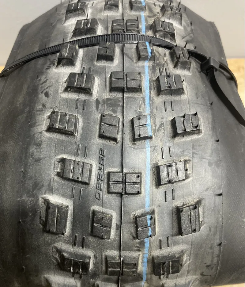 Schwalbe Nobby Nic 29 x 2.6 Evolution APX TLE ADDIX Tyre NOS in Black-3