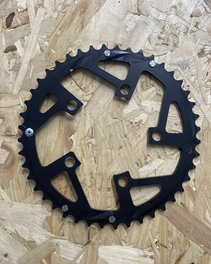 Race Face 44T Outer Chainring 94BCD 9 Spd 5 Arm NOS in Black-1