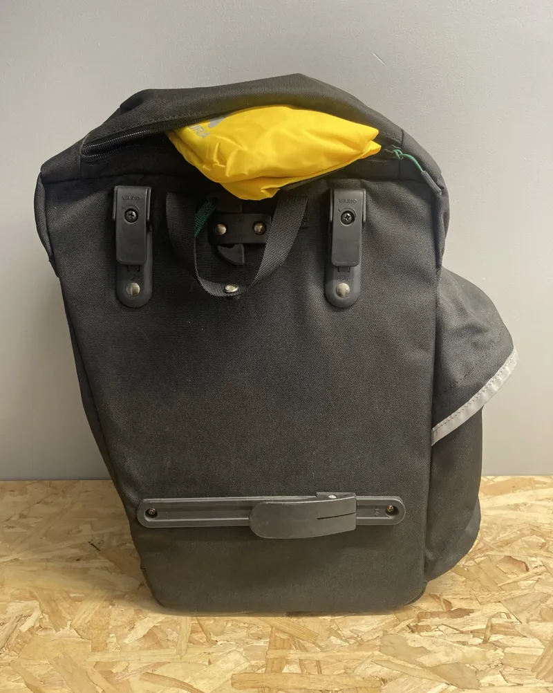 Altura Arran 23L Rear Pannier NOS in Black-4