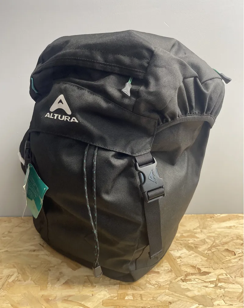 Altura Arran 23L Rear Pannier NOS in Black-2