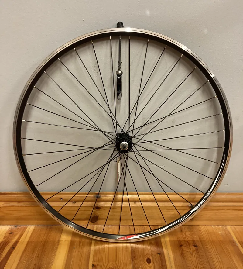 Raleigh 700c Q/R Mach1 CFX2013C Front Rim Brake Wheel in Black/Silver-1