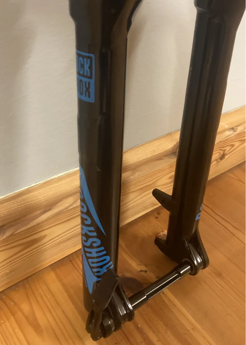RockShox Recon RL Silver Solo Air Suspension Fork 120mm 27.5 15x100 Tapered-1