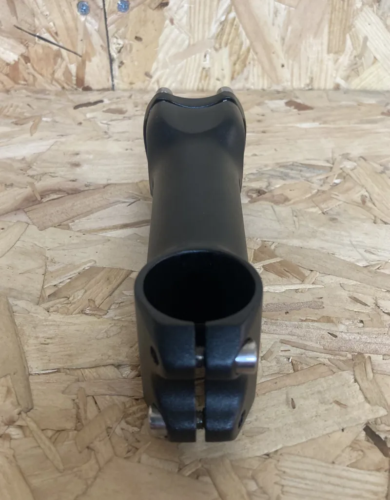 Race Face Deus XC Stem 31.8/100mm 6 Degree Rise in Black-3