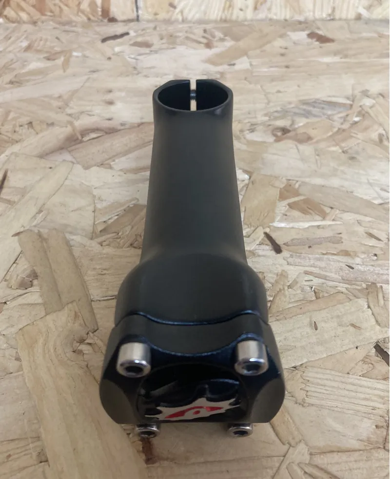 Race Face Deus XC Stem 31.8/100mm 6 Degree Rise in Black-4