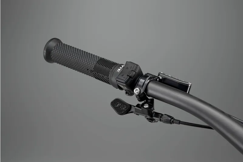 Whyte Bikes Kado Works MTB in Gunmetal Black-4