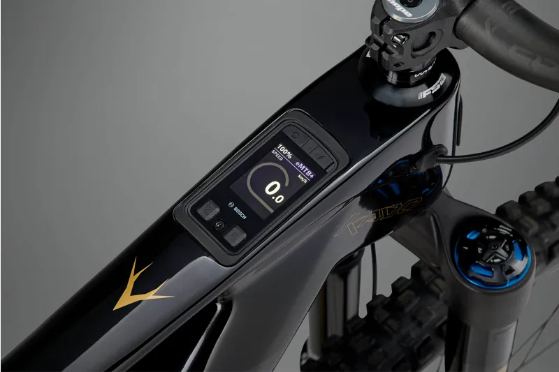 Whyte Bikes Kado Works MTB in Gunmetal Black-7