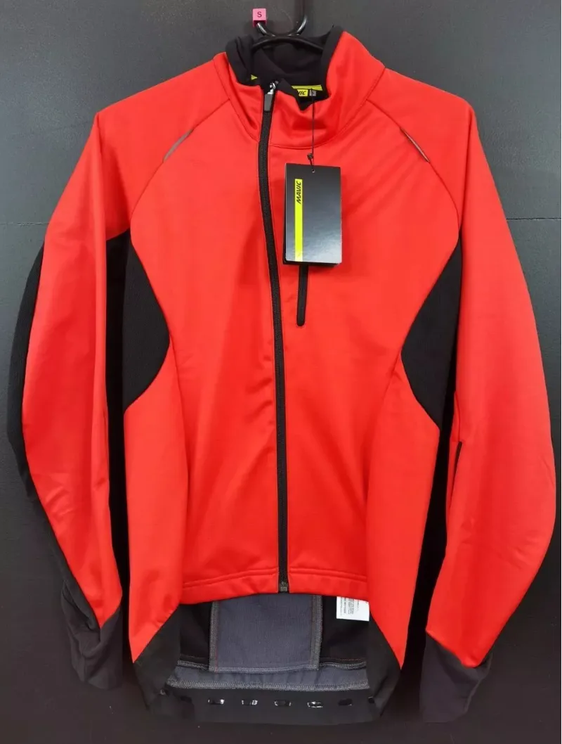 Mavic Cosmic Elite Thermo Jacket Small in Bright Red