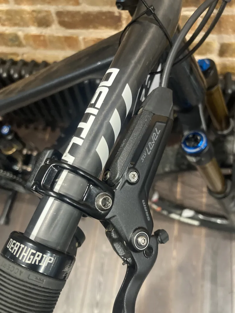 2024 Norco Optic C1 S3 Ex Demo in Black-5