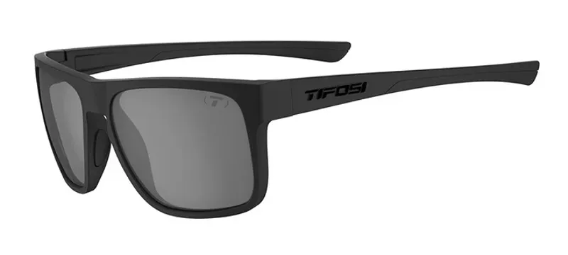 Tifosi Swick Single Lens Sunglasses in Blackout