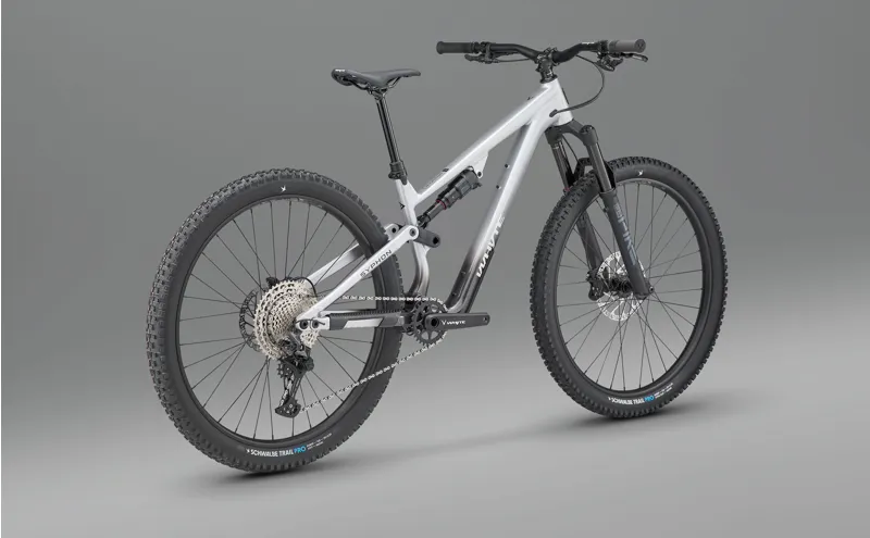 Whyte Syphon S in Raw Silver-3