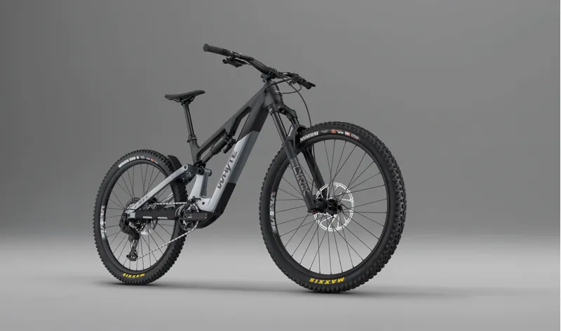 Whyte Karve RS in Dark Silver-1