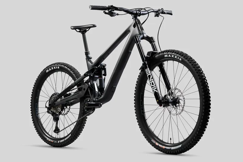 2025 Norco Sight 150 C2 MX in Raw Fast Black-1