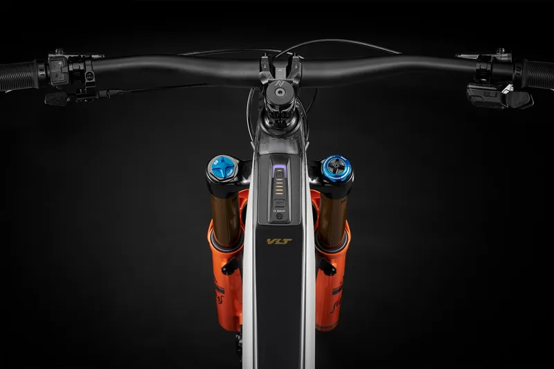 Norco Range VLT CX C1 EBike in White/Raw White-5