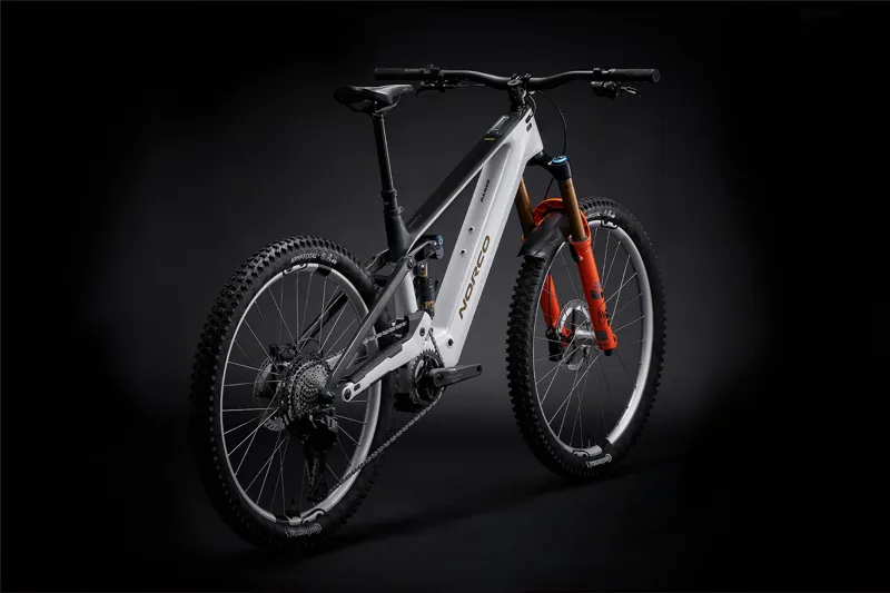 Norco Range VLT CX C1 EBike in White/Raw White-2