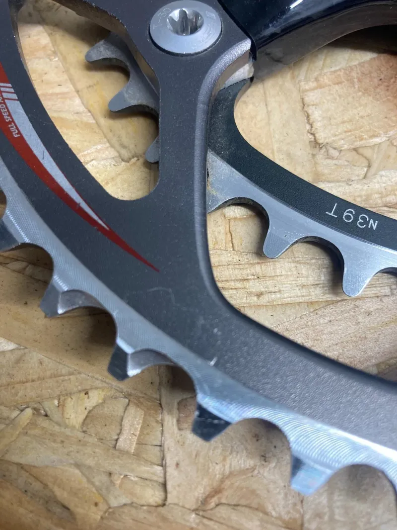 FSA SLK Carbon Crankset 53/39T 172.5mm ISIS Grade B in Black/Silver-3