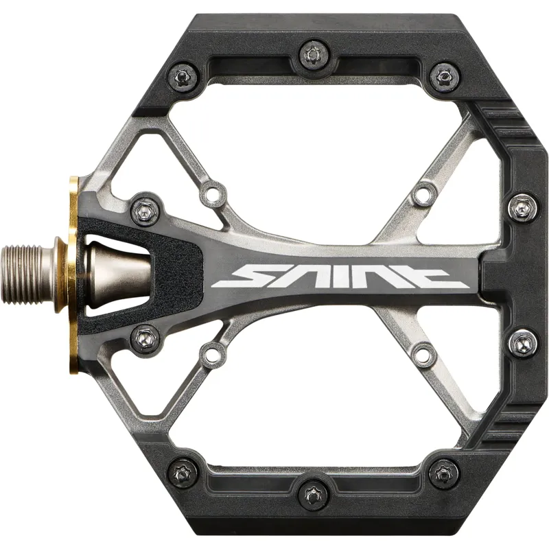 Shimano Saint PDG8040 Flat Pedals in Black