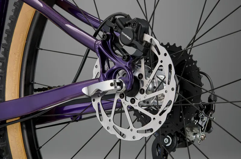 Whyte Bikes Secta 26 Youth Mountain Bike in Gloss Purple/Yellow-6