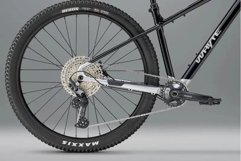 Whyte Secta RS Hardtail Mountain Bike in Black-3