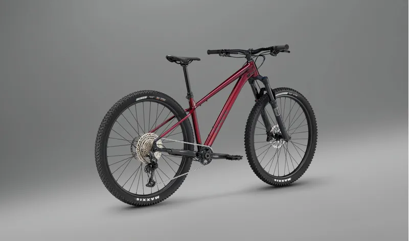 Whyte Secta RS Hardtail Mountain Bike in Ruby Red-4