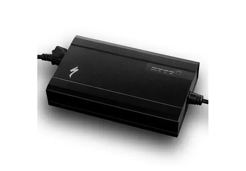 Specialized 3.1 Smart Charger in Black