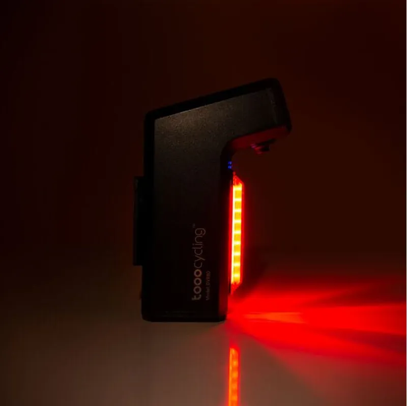 TOOO Rear Camera Dashcam Light in Black -4